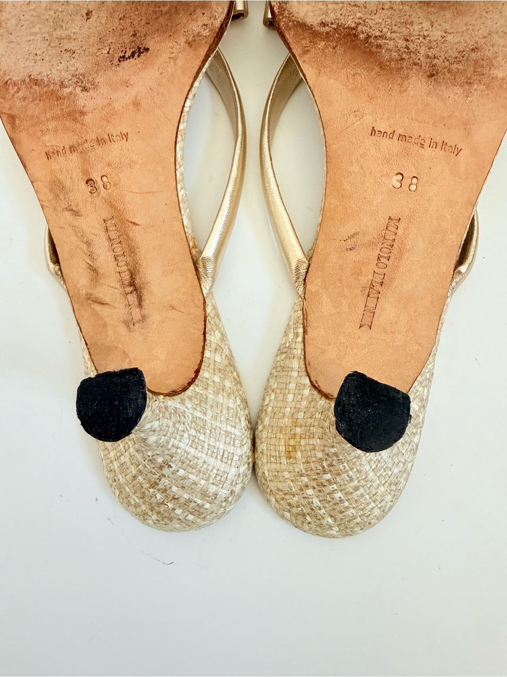 Manolo Blahnik Vintage Y2K Gold Raffia Bow Thong Kitten Heel Sandals 38 - Picture 9 of 9